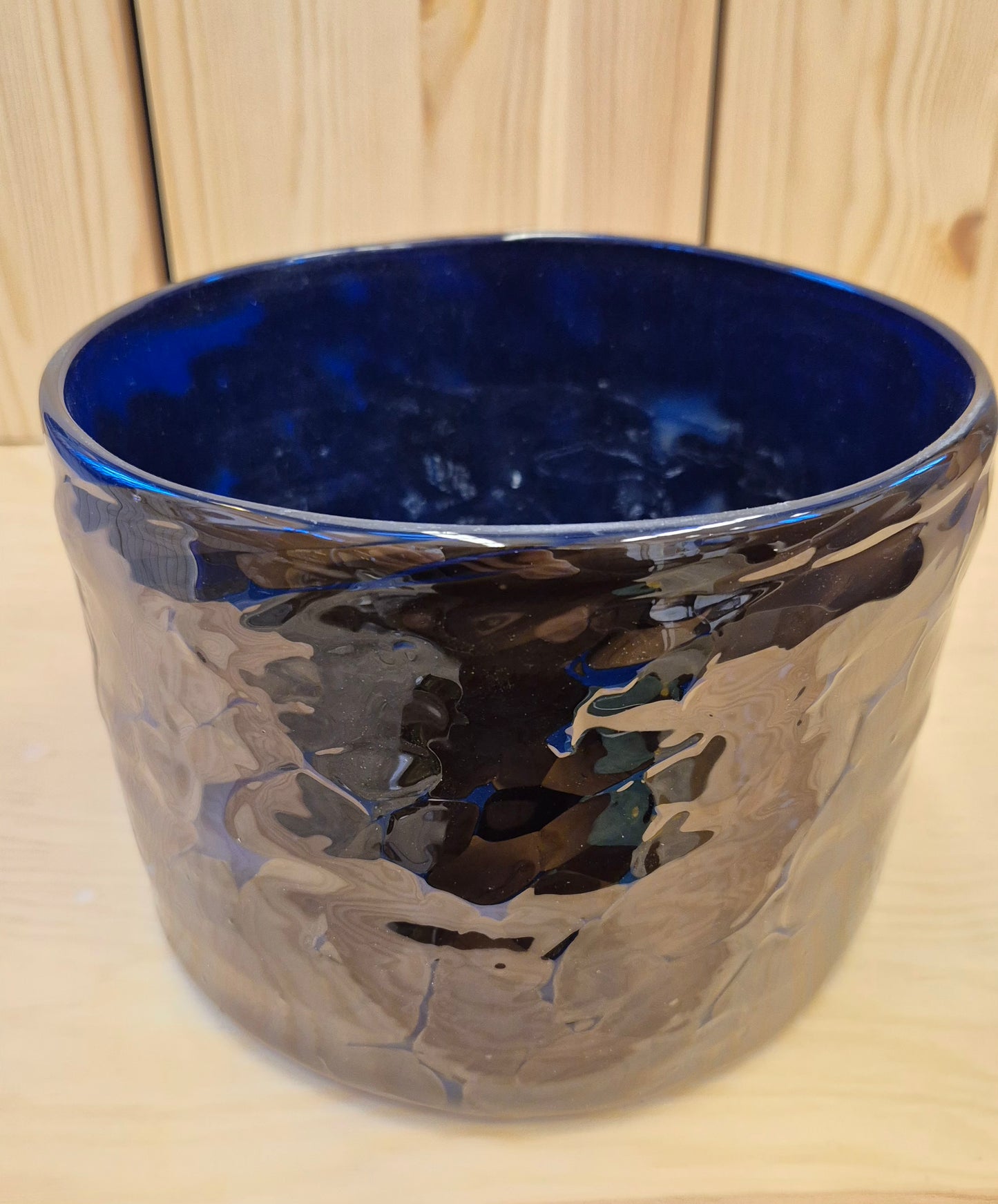 Skål, blå och brun